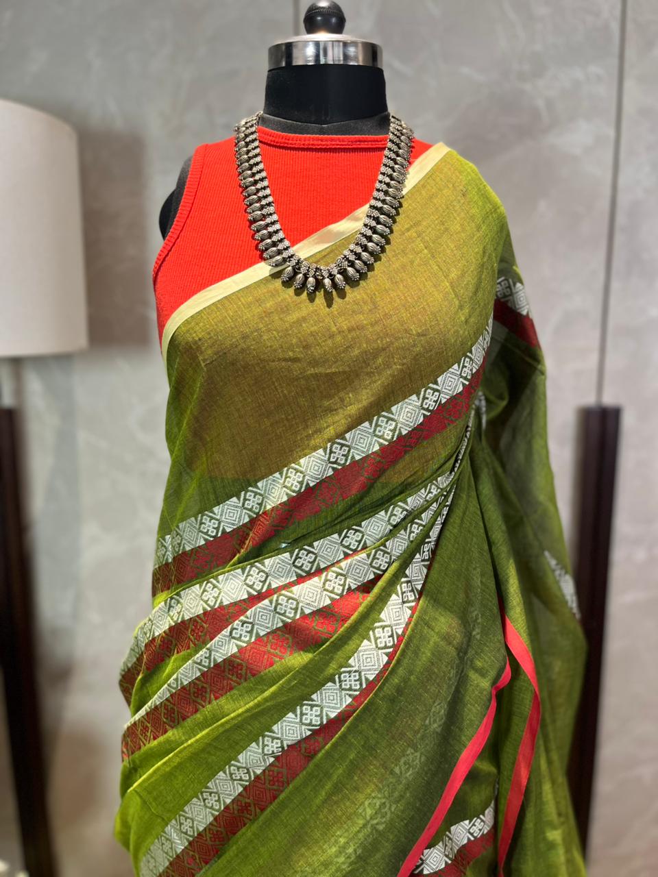 Green Box n Stripes | Handloom Cotton Saree