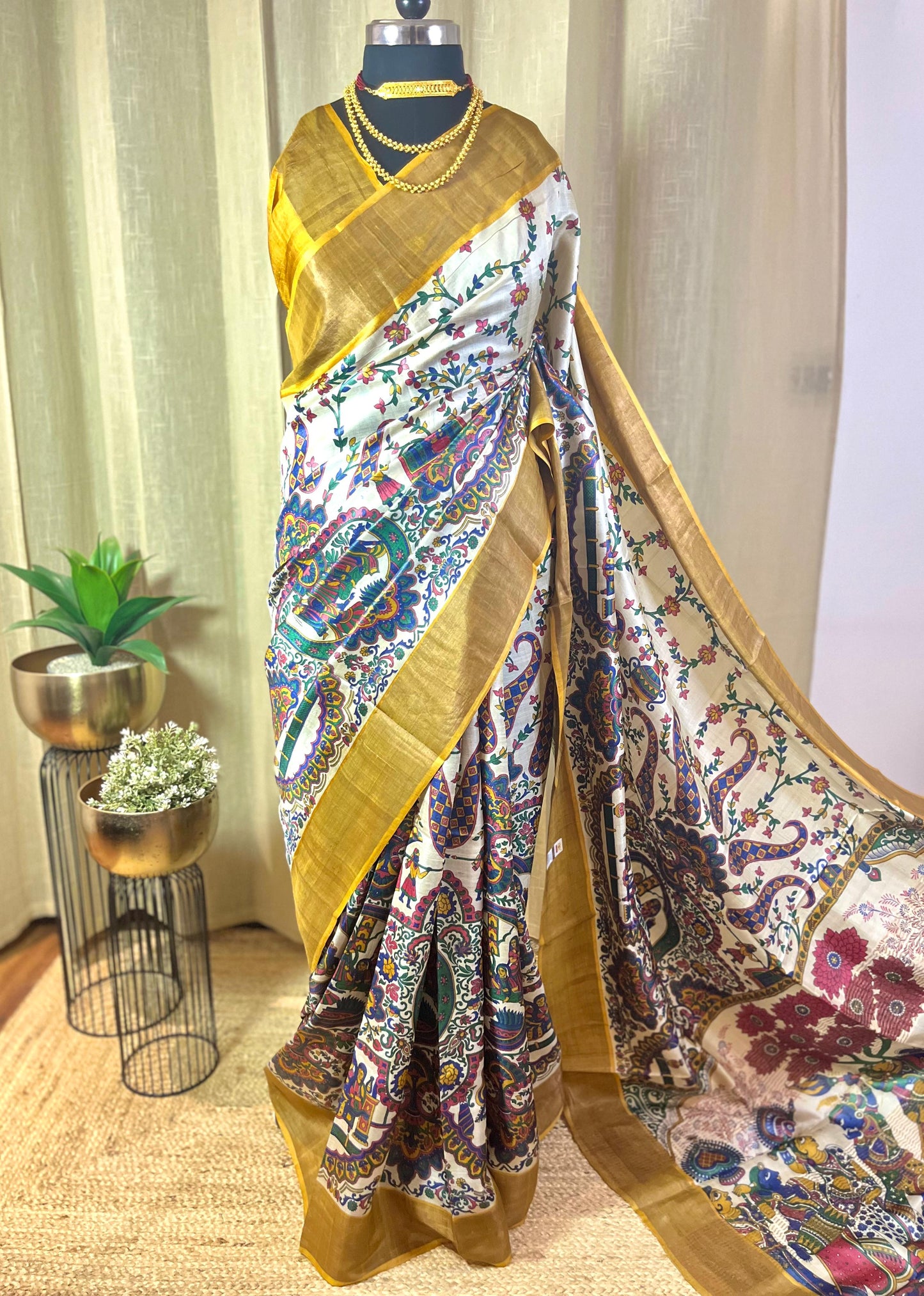 Madhukari | Blockprinted Tussar Silk Saree