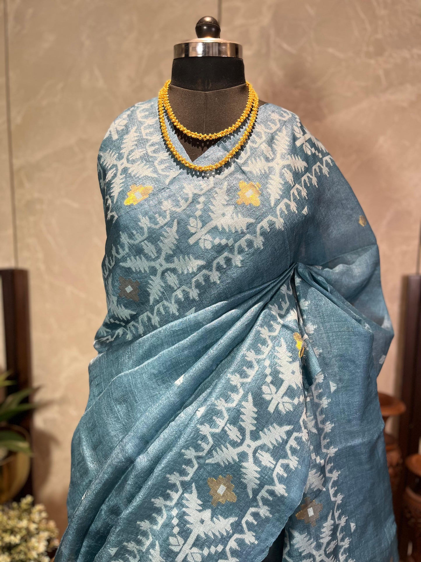 BluGold | Tussar Silk Saree
