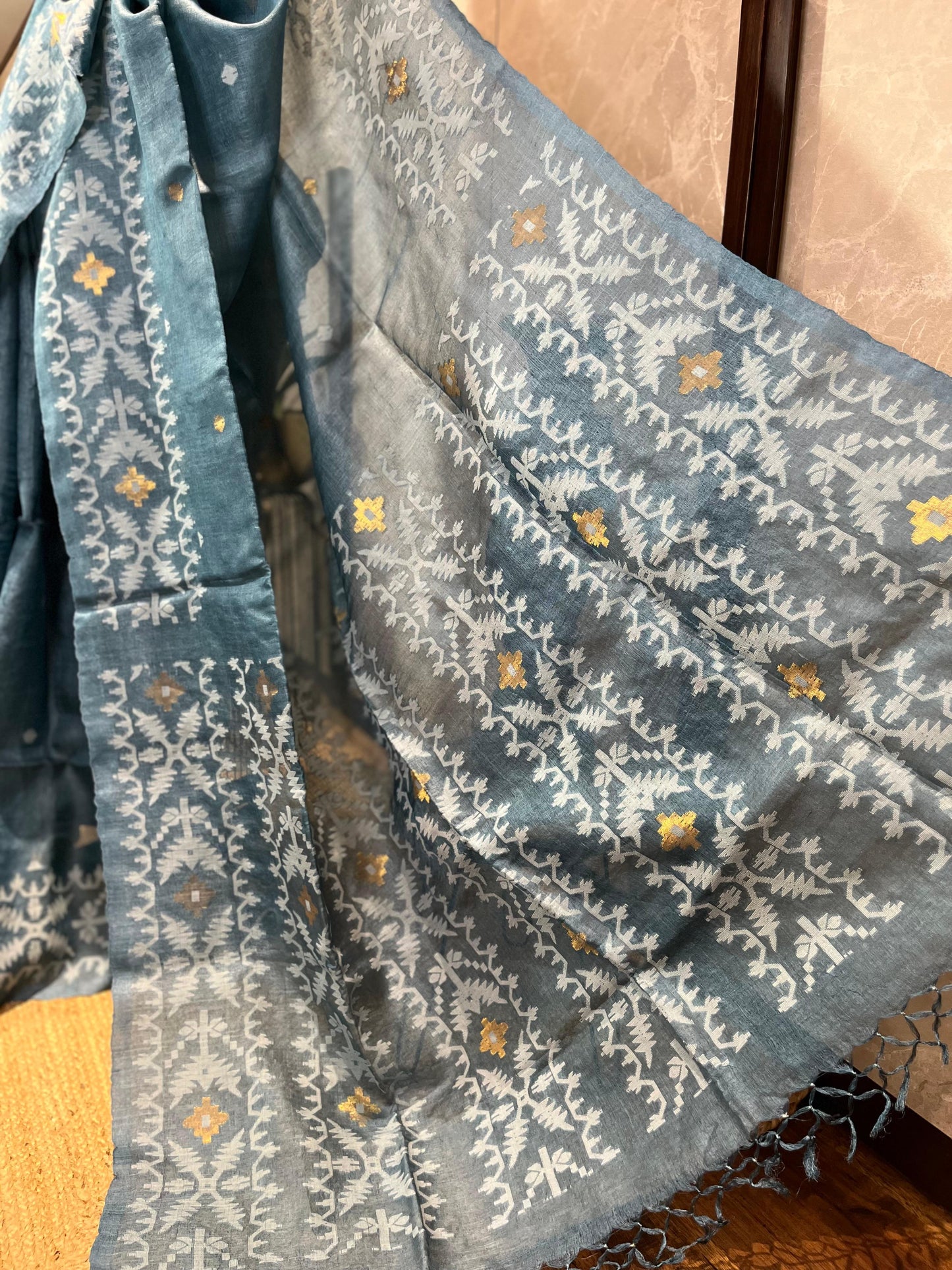 BluGold | Tussar Silk Saree
