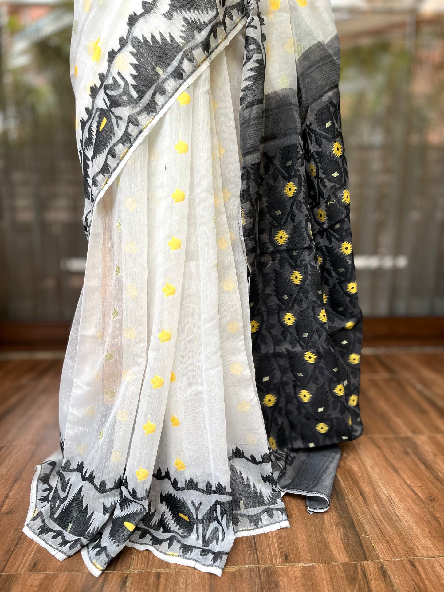 Jamdani Saree | Golden Bloom