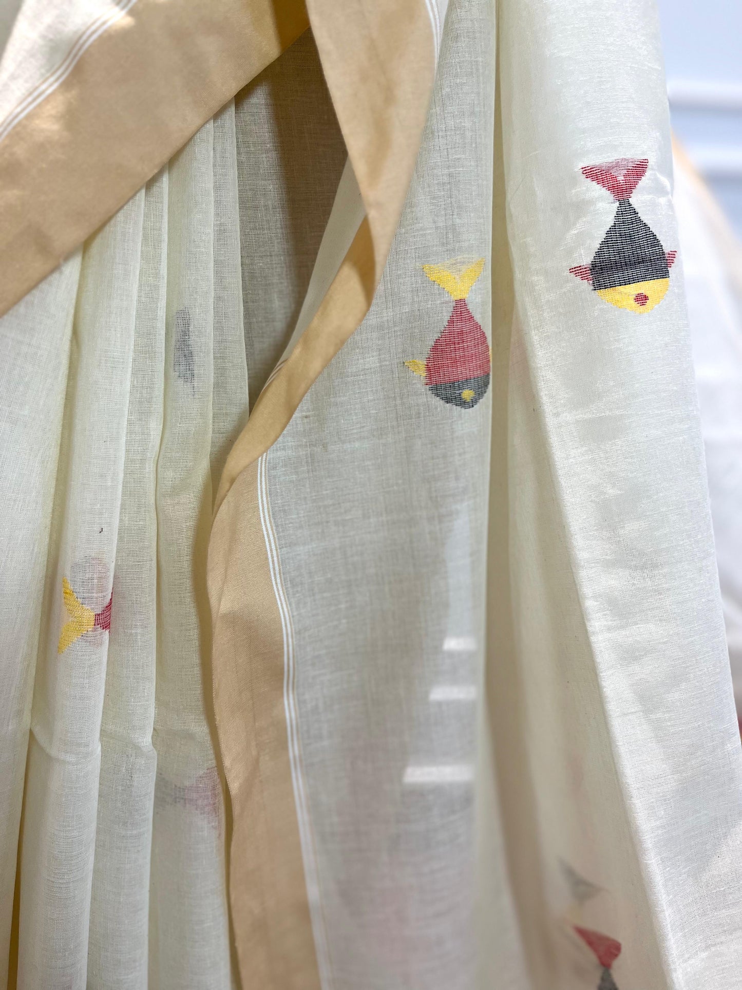 Cotton Saree | Machli | Creme