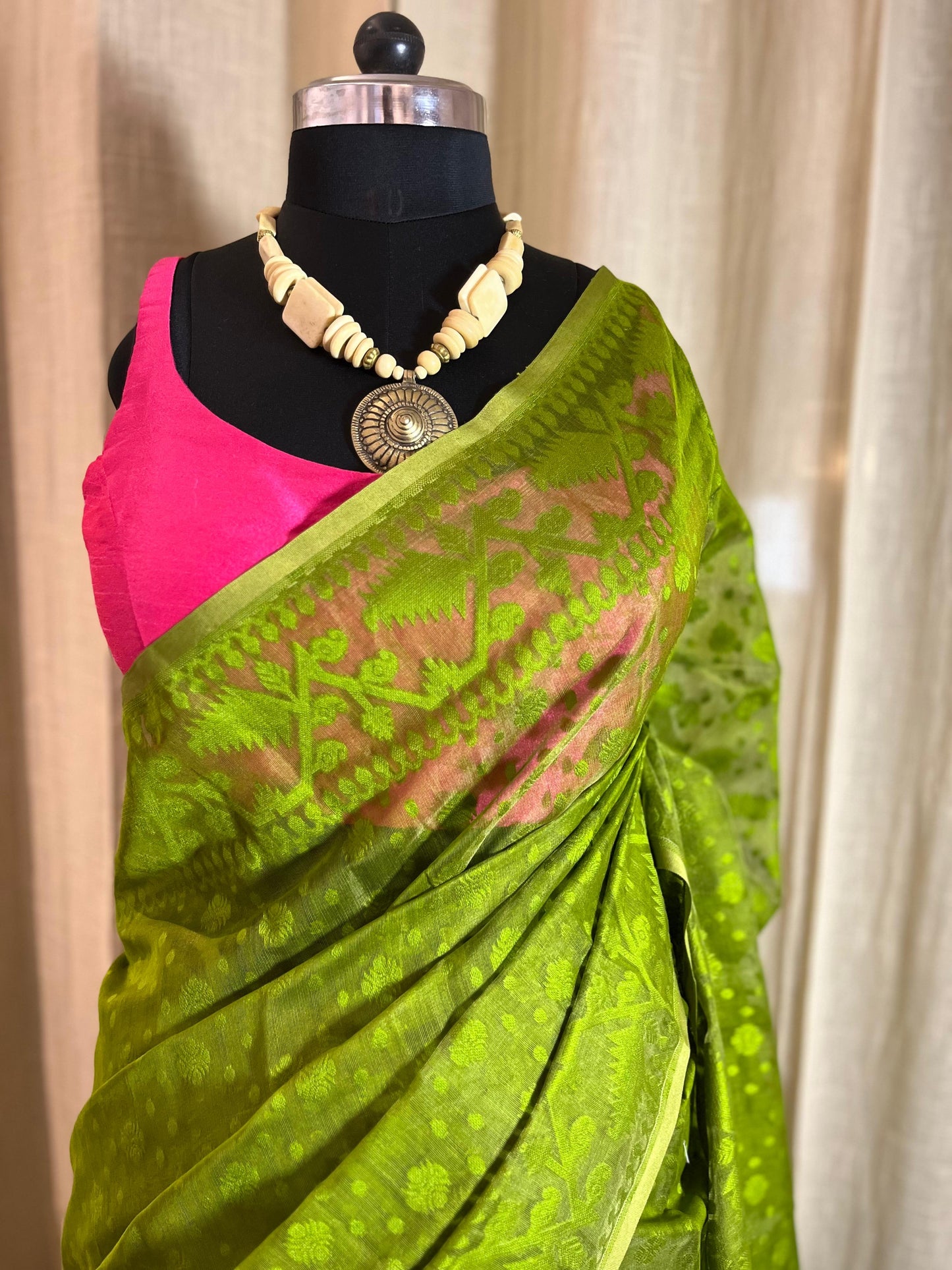 Henna Monochrome | Jamdani Saree