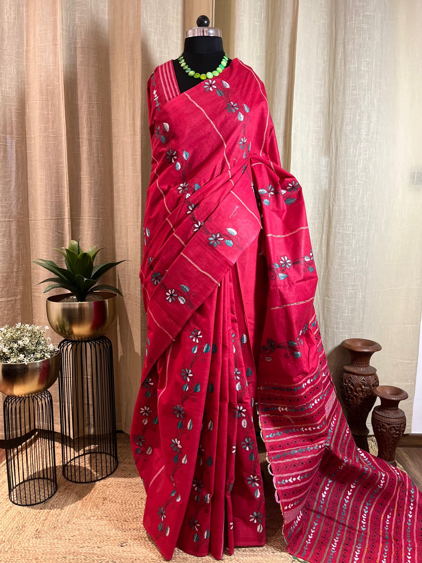 Gehri Laali | Kantha Stitch Saree
