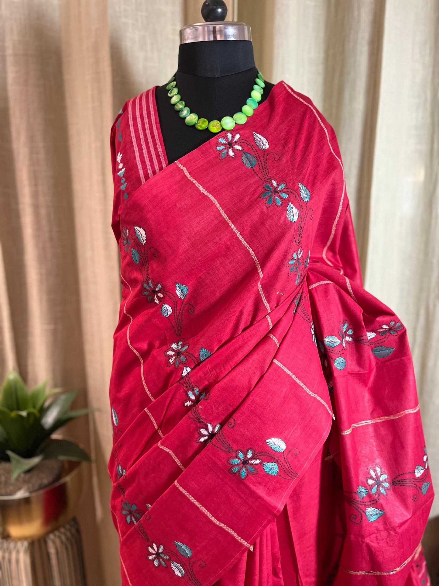 Gehri Laali | Kantha Stitch Saree