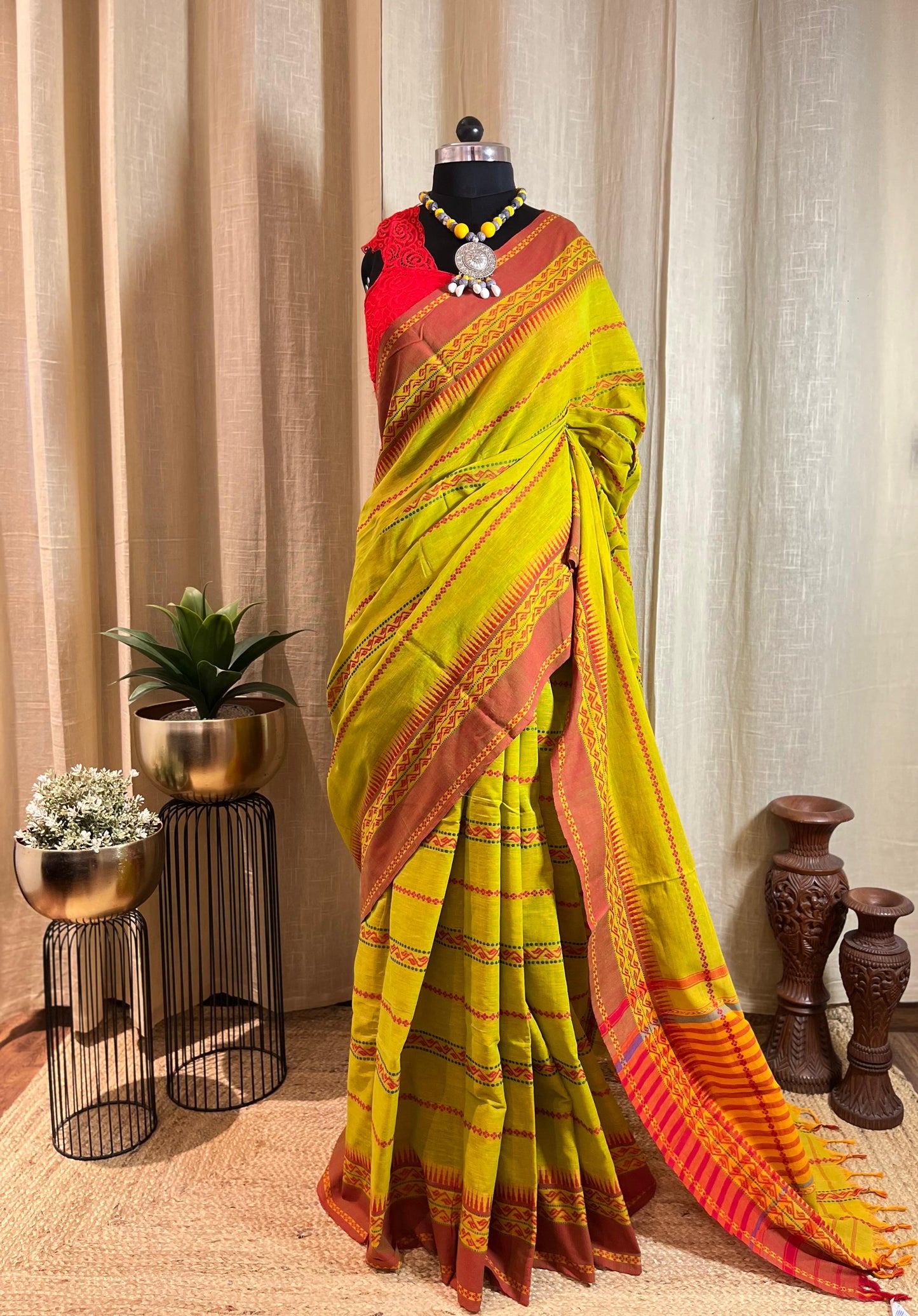 Hari Bhari Bel | Cotton Saree