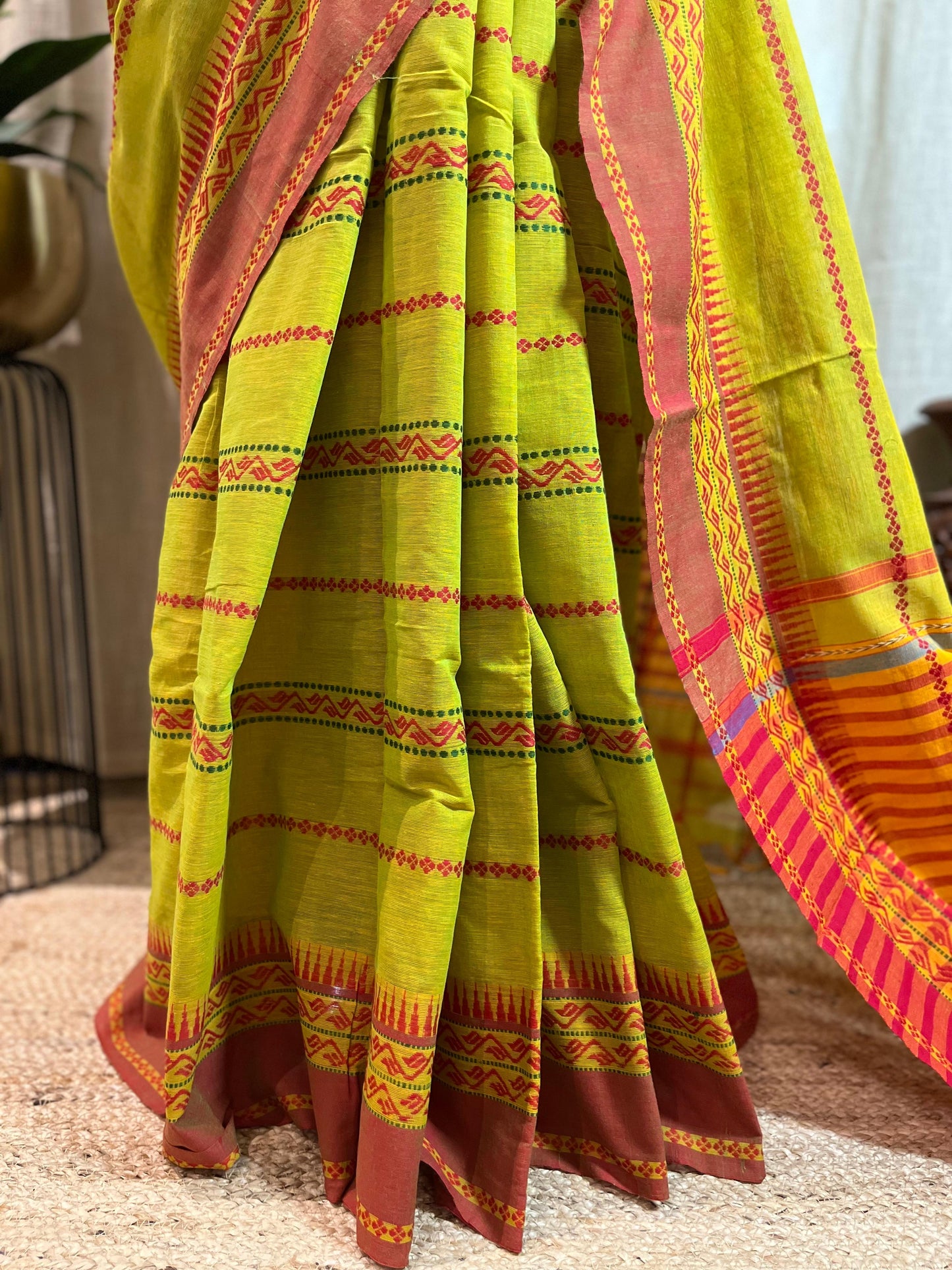 Hari Bhari Bel | Cotton Saree