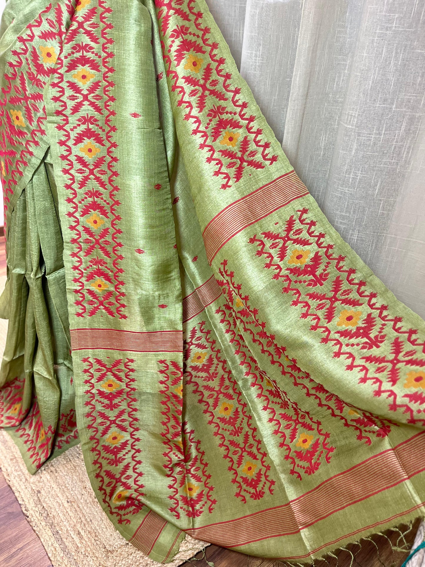 Pista Luxe | Tussar Silk Saree