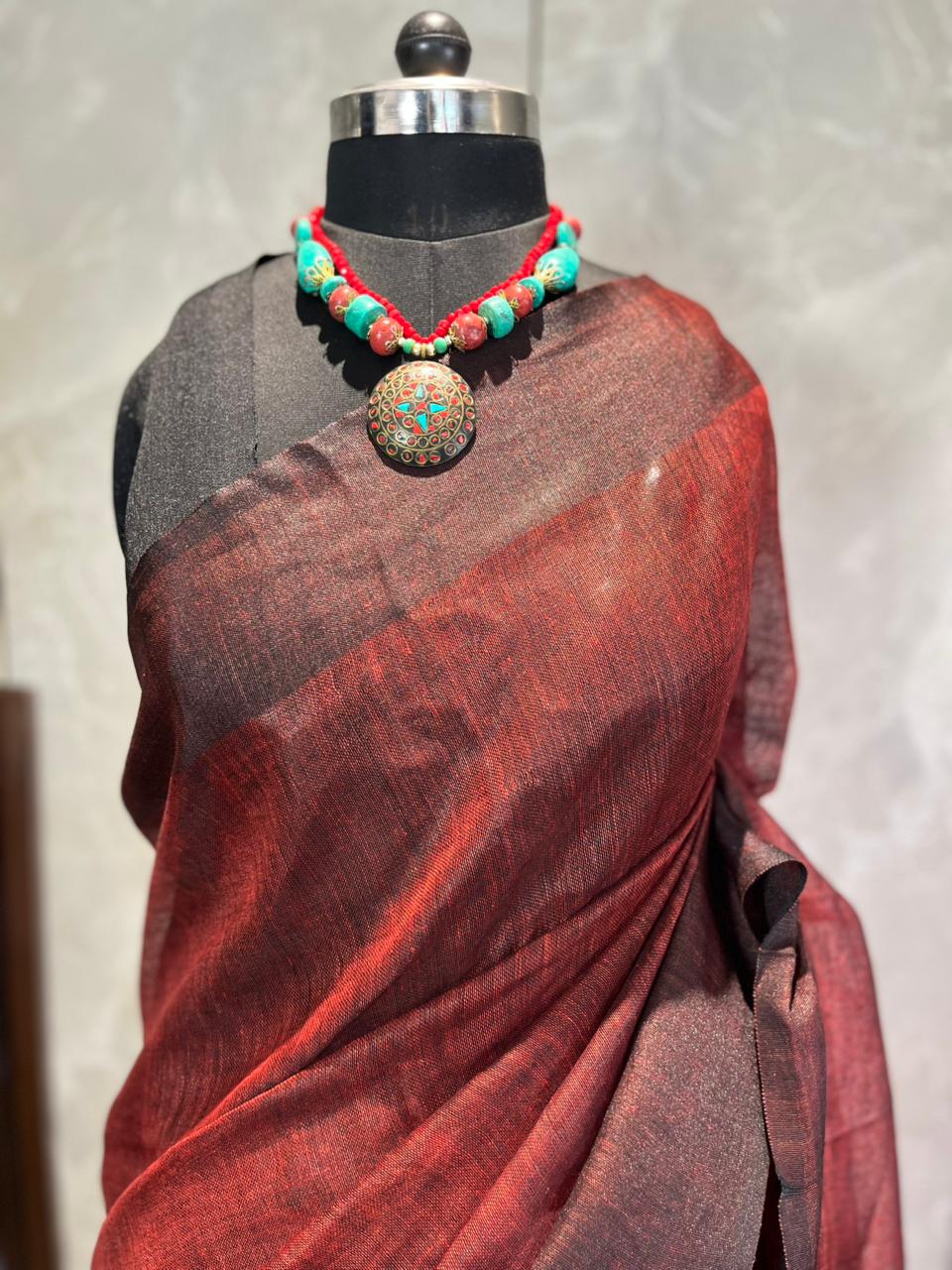 Crimson Eclipse | Pure Linen Saree