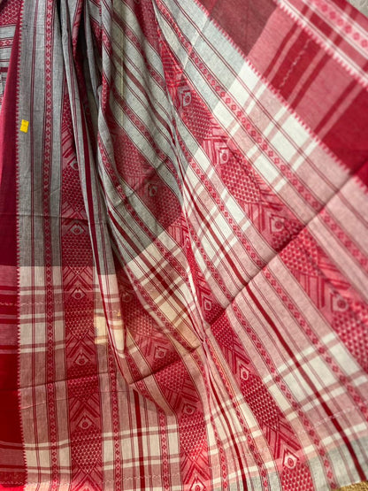 Fishes in Grey | Handloom Cotton Saree