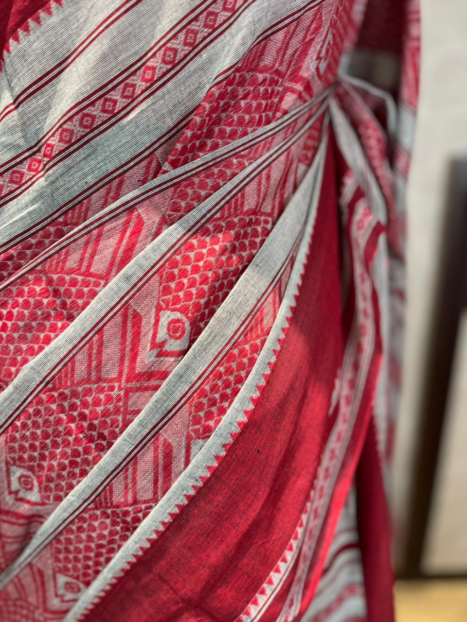 Fishes in Grey | Handloom Cotton Saree