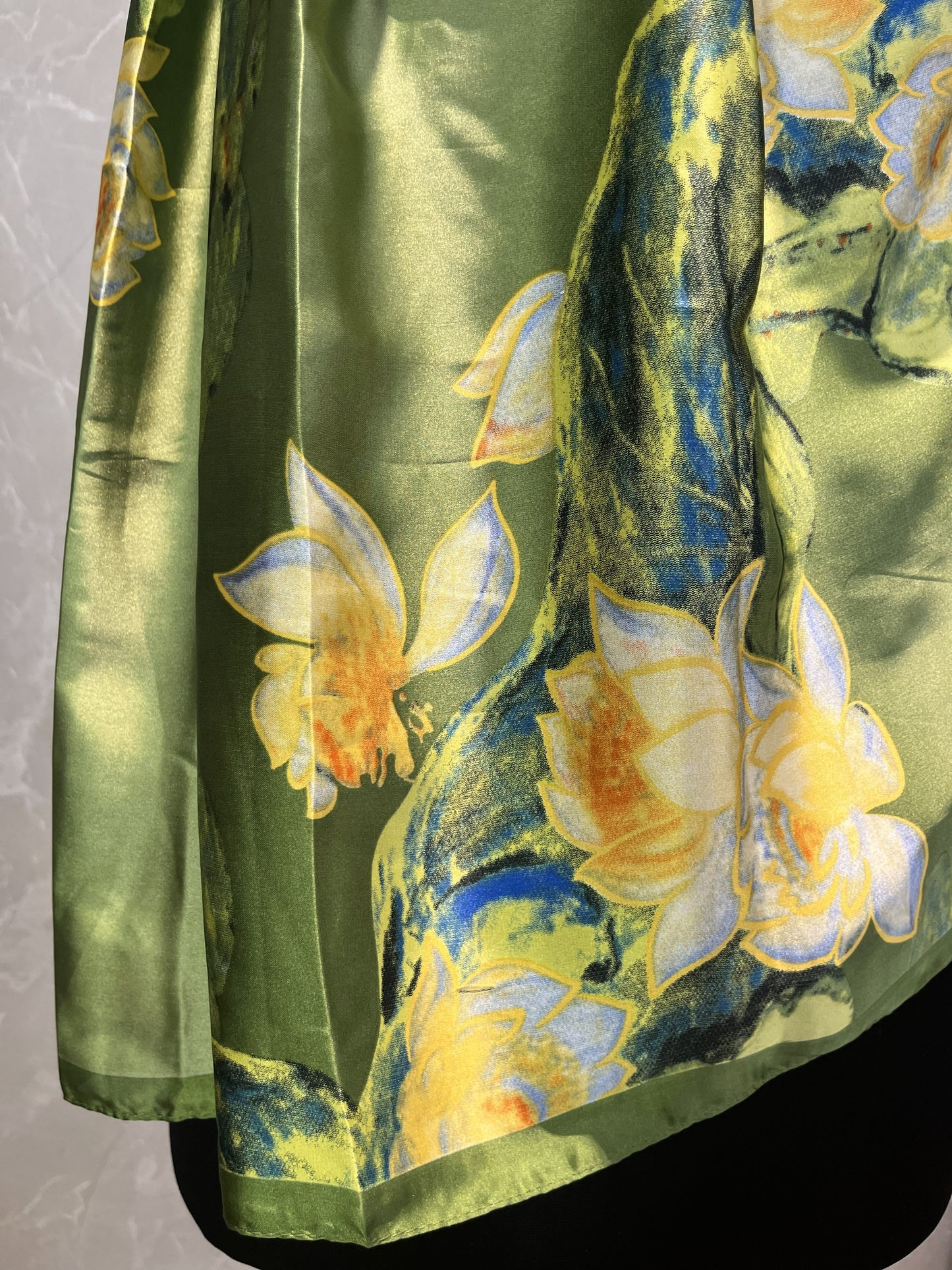 Green Lotuses | Silk Scarf