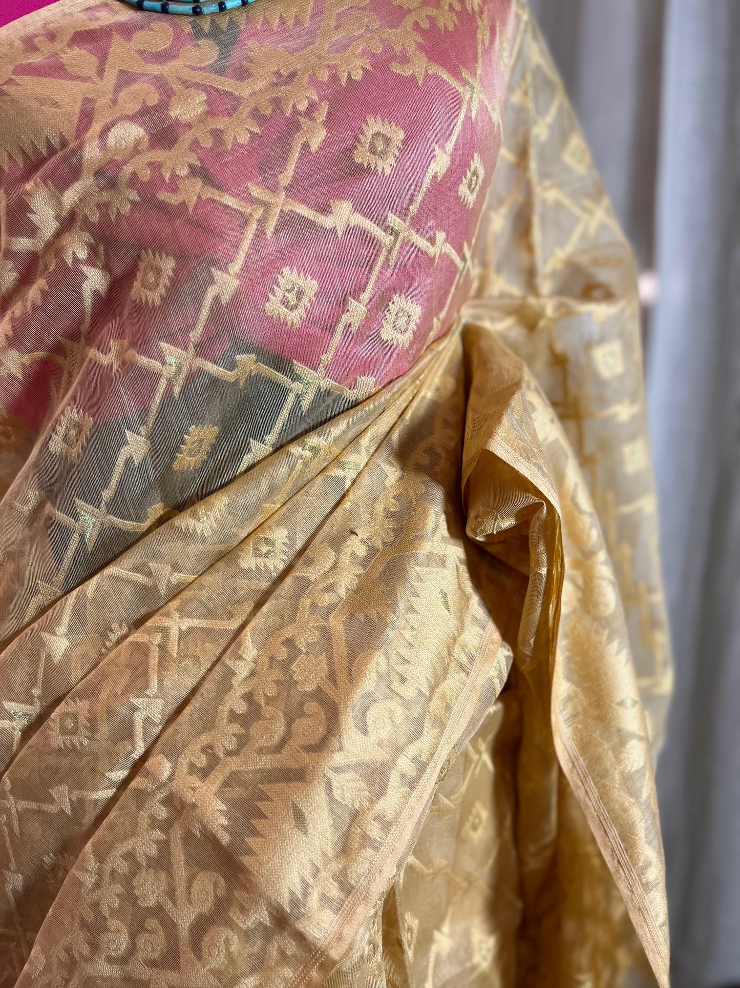 Beige Monochrome | Jamdani Saree