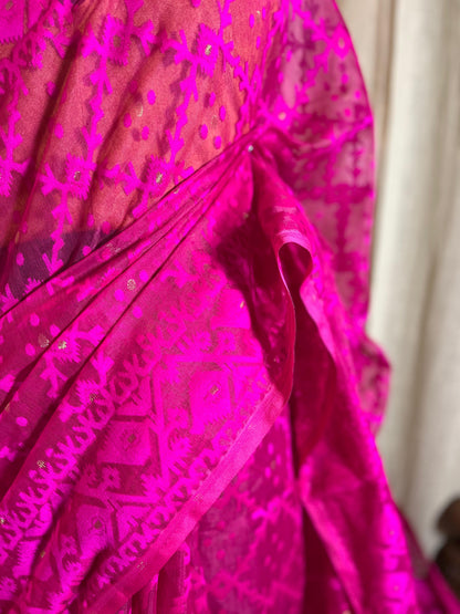 Fuschia Monochrome | Jamdani Saree