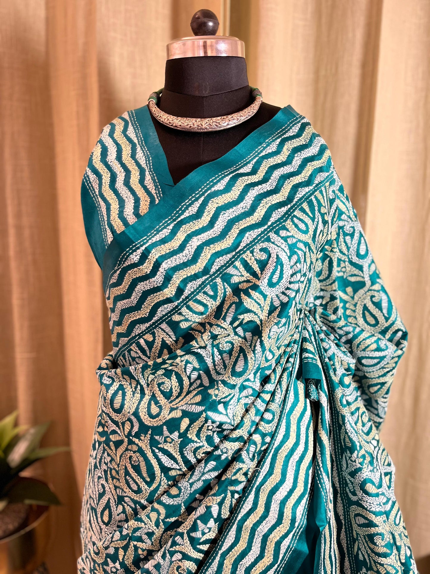 Paisley Sea | Kantha Stitch Saree