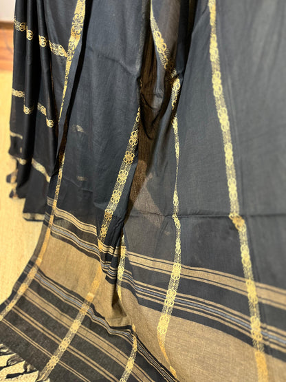 Black Rose | Cotton Saree