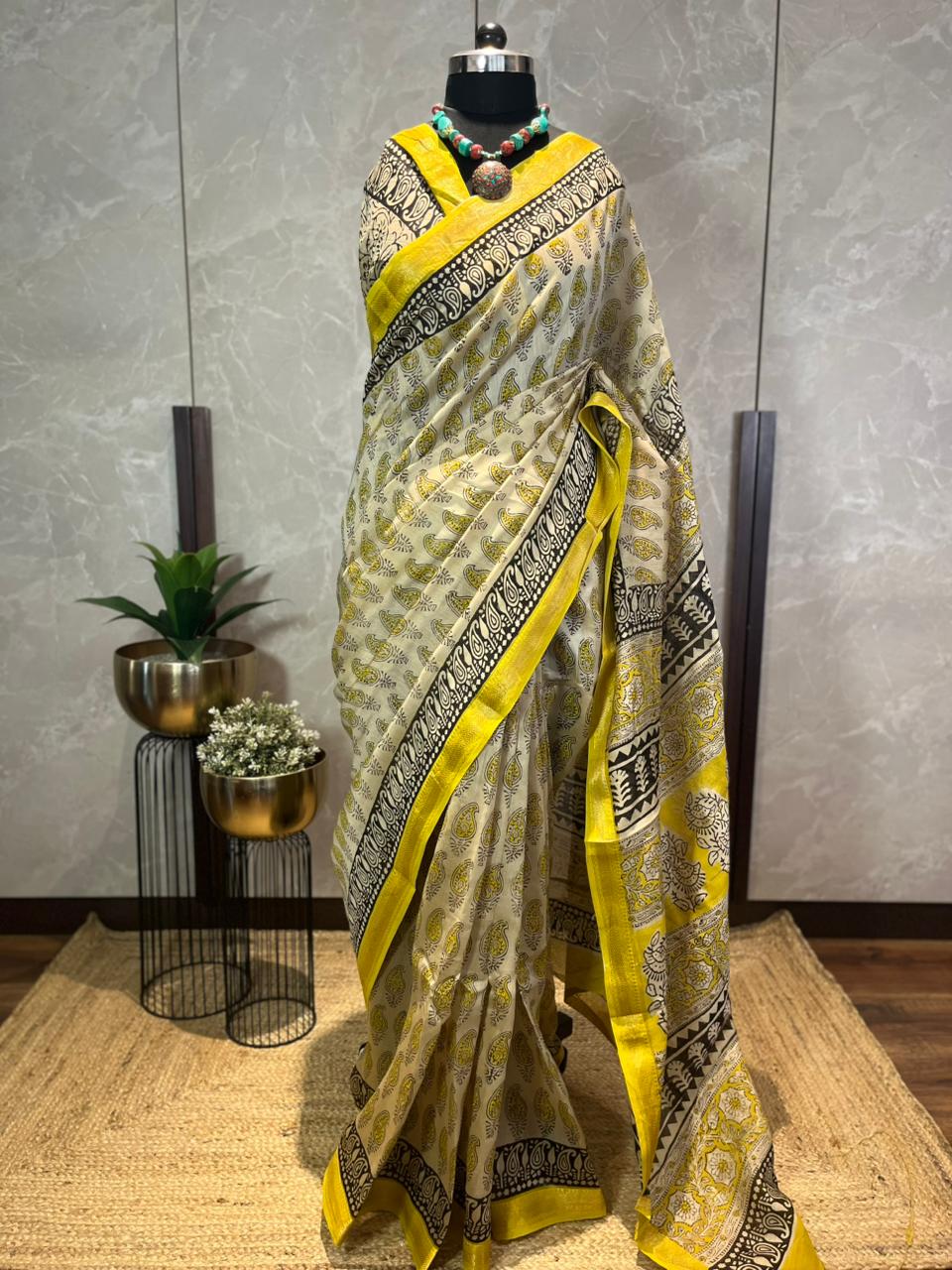 Paisley Rain | Handblock Printed Maheshwari Silk Saree