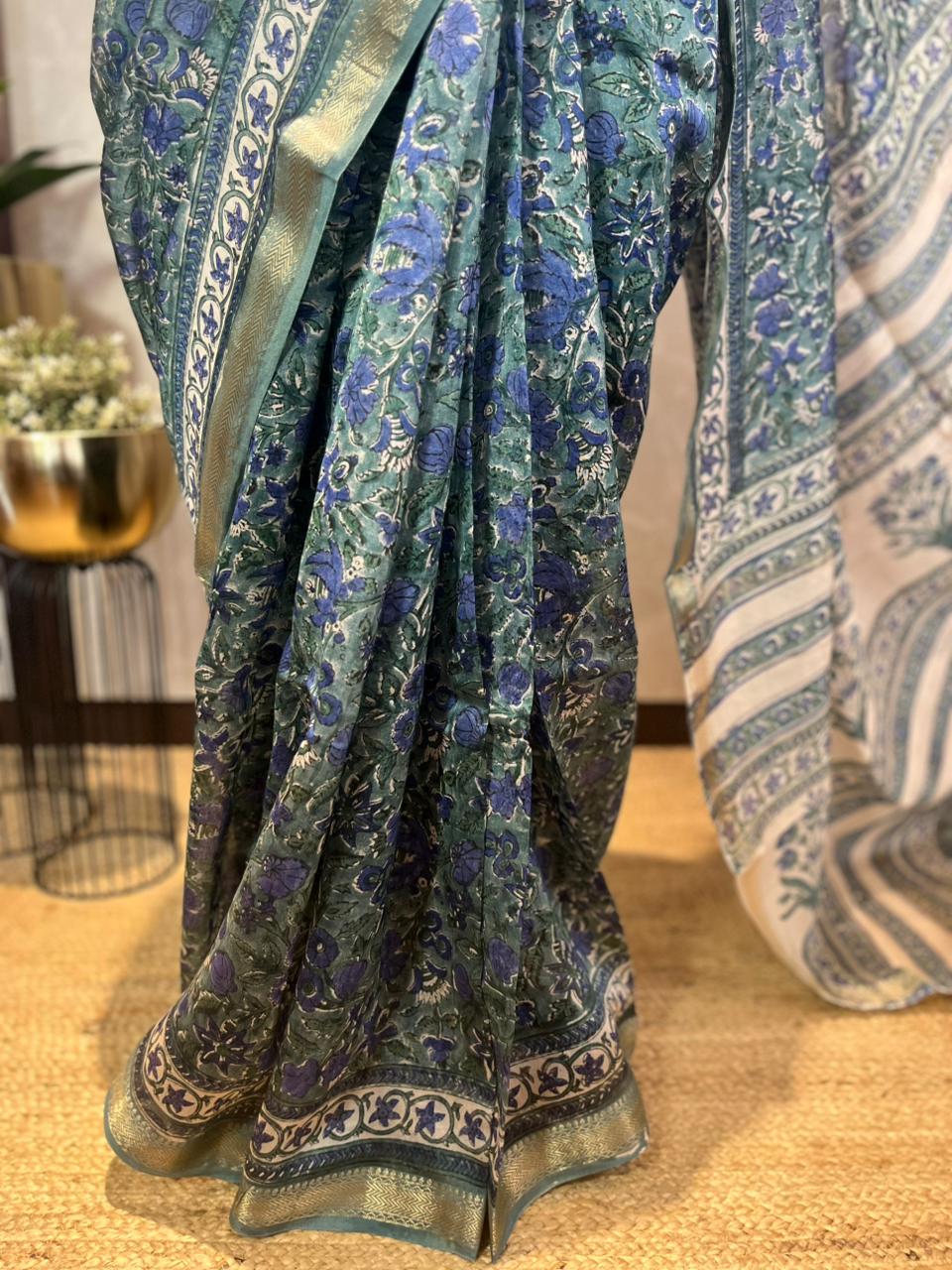 Neeli Shaakhaein | Handblock Printed Maheshwari Silk Saree