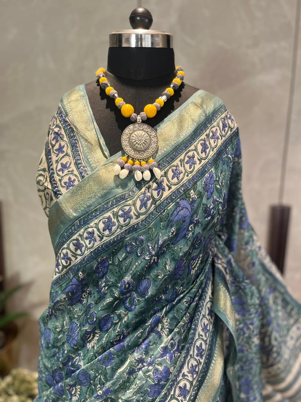 Neeli Shaakhaein | Handblock Printed Maheshwari Silk Saree