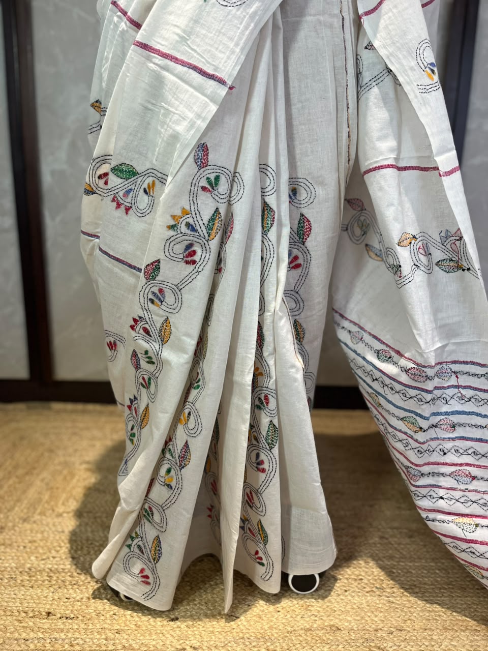Cream Canvas | Kantha Stitch Saree