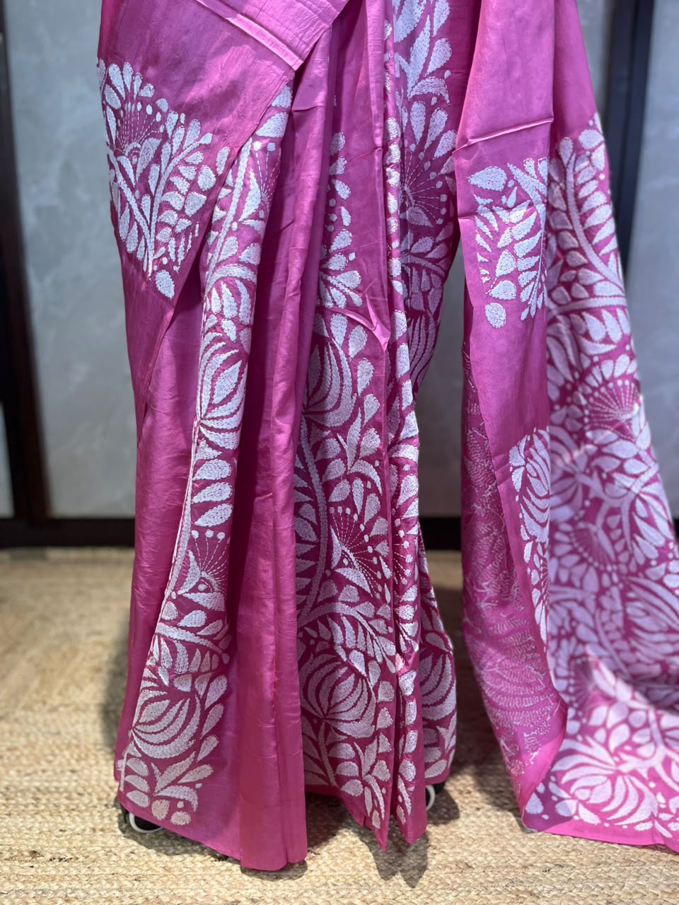 Gulabi Rekha | Kantha Stitch Saree