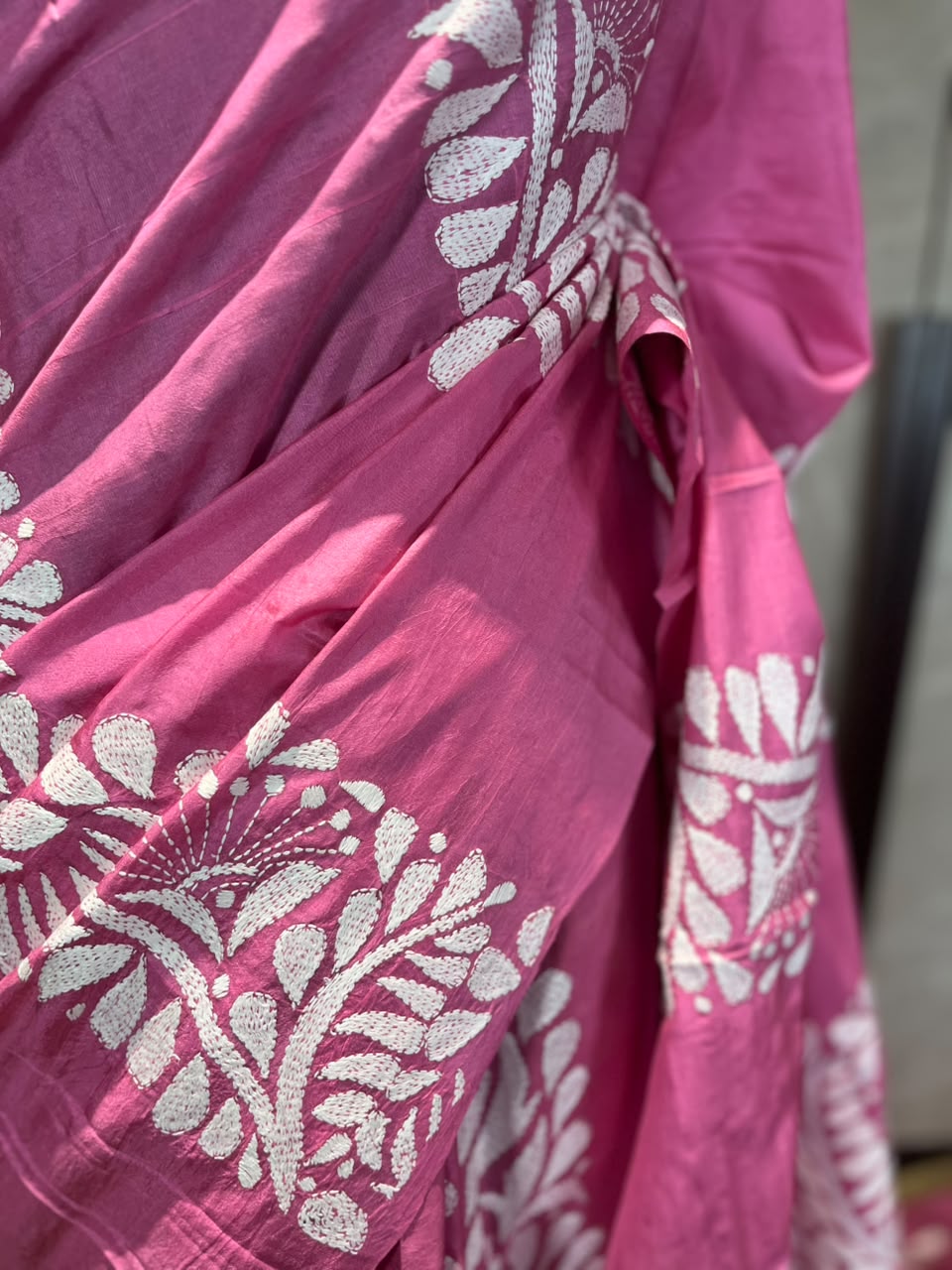 Gulabi Rekha | Kantha Stitch Saree
